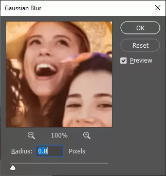blurred img