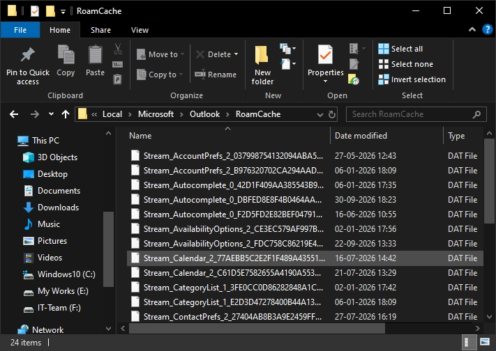 Click the RoamCache folder